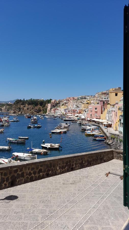 Residenza Mena Marina Corricella *